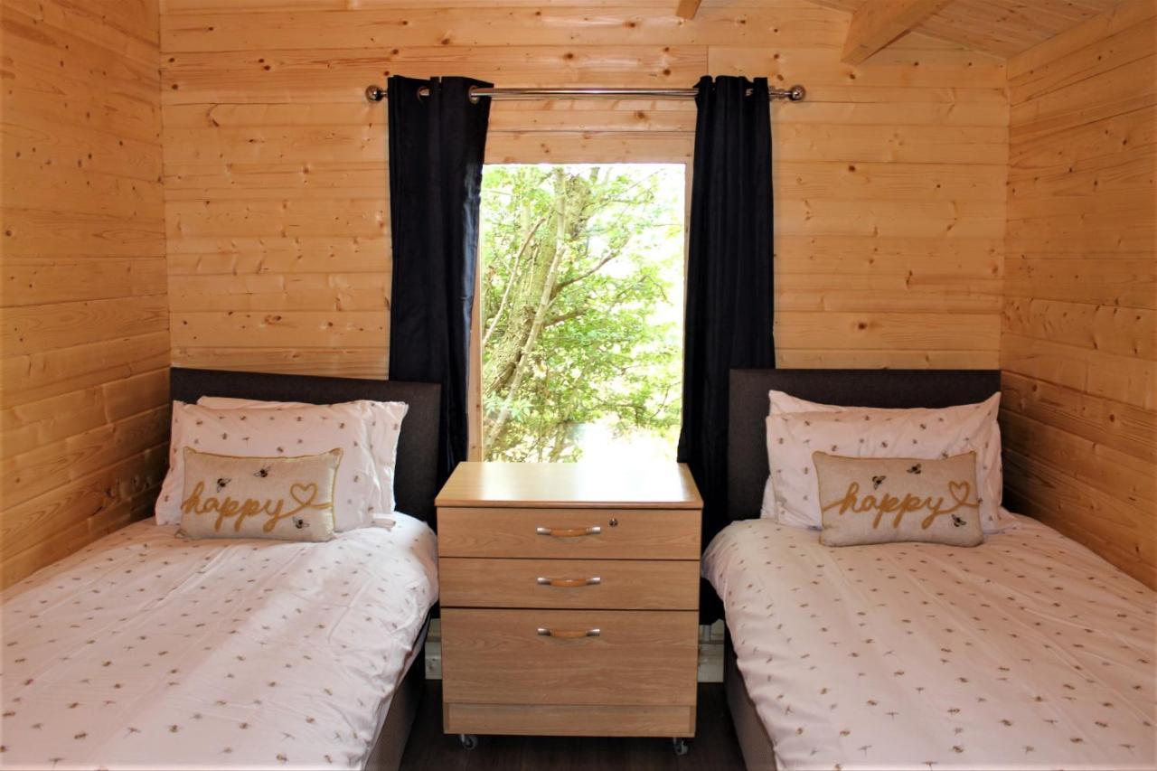 Holiday home Stunning 5-bed In Ashton Under Hill Evesham
